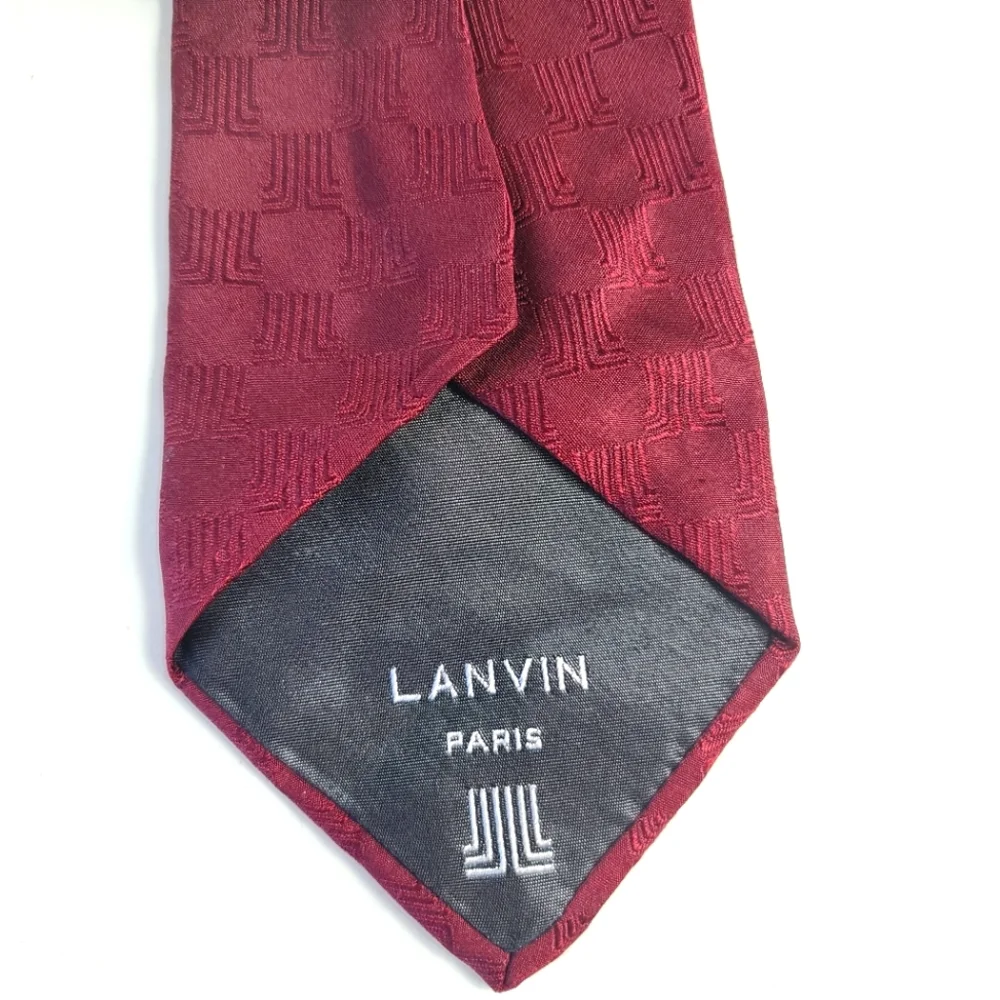 LANVIN PARIS Men's Luxury Silk  Neck Tie